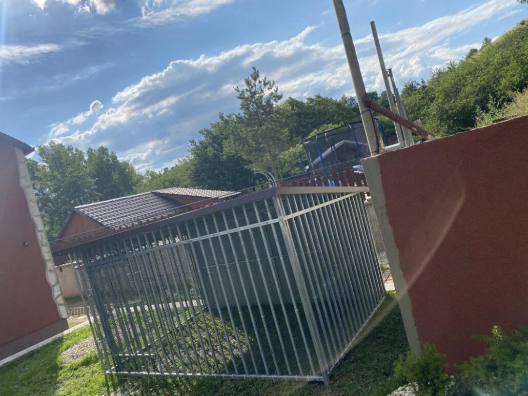 Apartmany U Dlouhana Kadan Luaran gambar